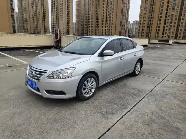 Nissan Sylphy 2012 1.6XL CVT Luxury Edition