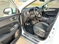 Roewe RX5 2022 330TGI Automatic National Trend Edition — миниатюра 8