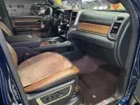 RAM Trucks 2023 5.7L Automatic — миниатюра 8