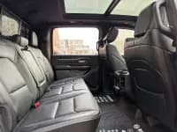 RAM Trucks 2022 5.7L Automatic — миниатюра 9