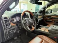 RAM Trucks 2023 5.7L Automatic — миниатюра 7