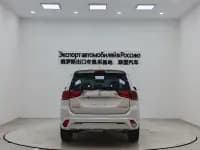 Outlander 2021 2.0L 2WD Comfortline 5-seater — миниатюра 6