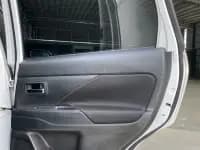 Outlander 2021 Facelift 2.0L 2WD Comfortline 5-Seater — миниатюра 21