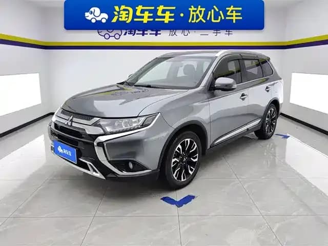 Outlander 2020 2.0L 2WD Enjoy Edition 7-seater