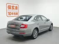 Octavia 2017 1.6L Manual Comfort Edition — миниатюра 2