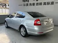 Octavia 2014 1.6L Automatic Elegance Edition — миниатюра 9