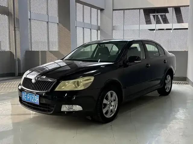 Octavia 2010 1.6L Automatic Elegance Edition