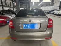 Octavia 2014 1.6L Automatic Elegance Edition — миниатюра 8