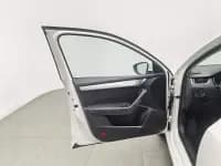 Octavia 2018 1.6L Automatic Comfort Edition — миниатюра 8