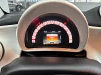 2015 Smart Fortwo 1.0L 52kW Hardtop Passion Edition — миниатюра 11