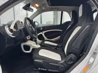 2015 Smart Fortwo 1.0L 52kW Hardtop Passion Edition — миниатюра 12