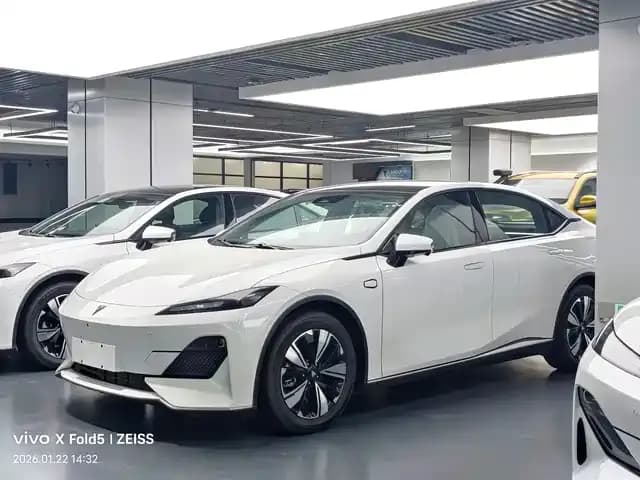 Deep Blue SL03 2025 Pure Electric Sport