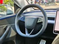 Model Y 2025 Rear-Wheel Drive — миниатюра 5