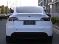 Model Y 2021 Long Range All-Wheel Drive 3D7 — миниатюра 3