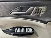 Denza D9 2025 DM-i Smart Driving Edition 1020 AWD Premium — миниатюра 25