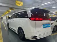 Denza D9 2022 DM-i 970 AWD Flagship Edition — миниатюра 2