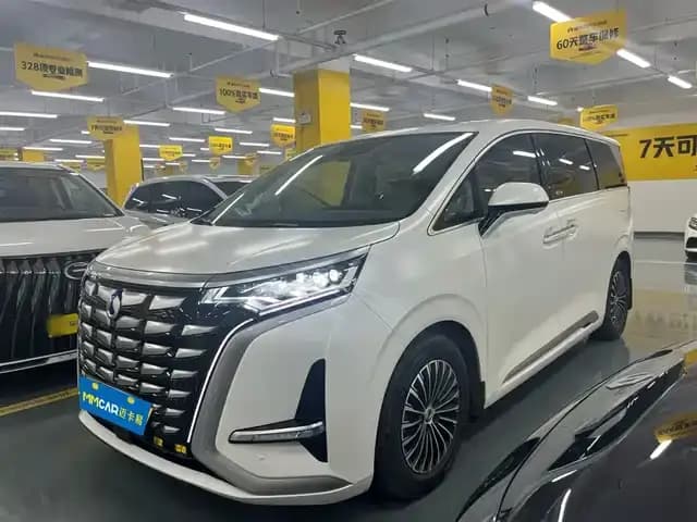 Denza D9 2022 DM-i 970 AWD Flagship Edition