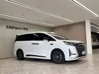 Denza D9 2025 DM-i Smart Driving Edition 1020 AWD Premium Model — миниатюра 2