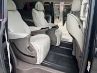 Denza D9 2022 DM-i 970 AWD Flagship Edition — миниатюра 23