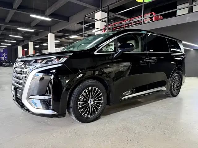 Denza D9 2022 DM-i 1040 Premium