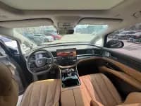 Denza D9 2022 DM-i 970 AWD Flagship Edition — миниатюра 10