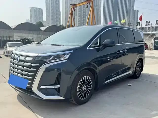 Denza D9 2022 DM-i 970 AWD Flagship Edition