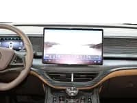 Denza D9 2022 DM-i 970 AWD Flagship Edition — миниатюра 16