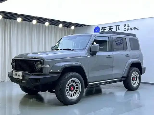 The 2023 Tank 300 City Edition 2.0T is very stylish.