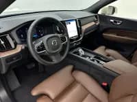 2025 Volvo XC60 B5 AWD Inscription Luxury Edition — миниатюра 15