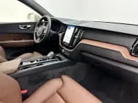 2025 Volvo XC60 B5 AWD Inscription Luxury Edition — миниатюра 17