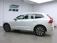 2025 Volvo XC60 B5 AWD Inscription Luxury Edition — миниатюра 7