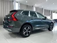 2026 Volvo XC60 B5 AWD Inscription Luxury Edition — миниатюра 3