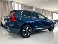 2026 Volvo XC60 B5 AWD Inscription Luxury Edition — миниатюра 3