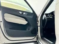 2026 Volvo XC60 B5 AWD Inscription Luxury Edition — миниатюра 18