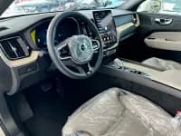 2026 Volvo XC60 B5 AWD Inscription Luxury Edition — миниатюра 6