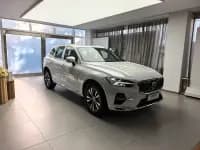 2025 Volvo XC60 B5 AWD Inscription Luxury Edition — миниатюра 3