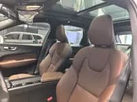 2025 Volvo XC60 B5 AWD Inscription Luxury Edition — миниатюра 6