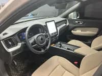 2026 Volvo XC60 B5 AWD Inscription Luxury Edition — миниатюра 4