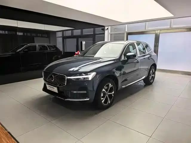 2026 Volvo XC60 B5 AWD Inscription Luxury Edition