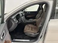 2025 Volvo XC60 B5 AWD Inscription Luxury Edition — миниатюра 11