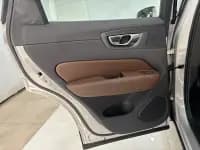 2025 Volvo XC60 B5 AWD Inscription Luxury Edition — миниатюра 19