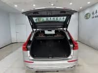 2025 Volvo XC60 B5 AWD Inscription Luxury Edition — миниатюра 26