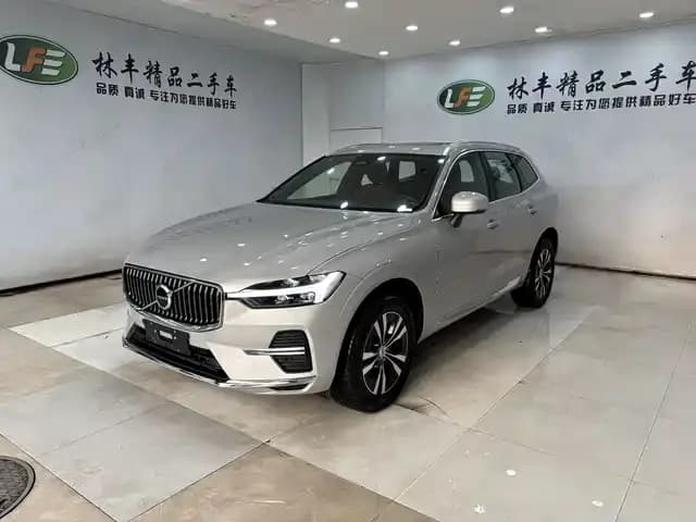 2025 Volvo XC60 B5 AWD Inscription Luxury Edition