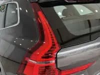 2025 Volvo XC60 B5 AWD Inscription Luxury Edition — миниатюра 9