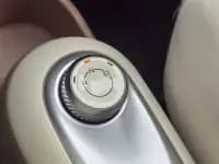 Hongguang MINIEV 2025 Fourth Generation Four-Door Advanced Model — миниатюра 13