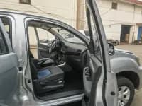 RE-MAX 2025 Model 2.4L CNG 4WD Long Wheelbase Flat Bottom Comfort — миниатюра 12