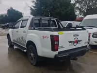 D-MAX 2015 2.5T 4WD Manual Deluxe Model 4JK1 — миниатюра 7