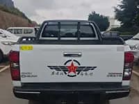 D-MAX 2015 2.5T 4WD Manual Deluxe Model 4JK1 — миниатюра 8