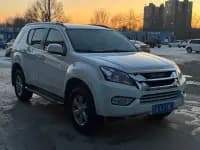 mu-X Ranger 2017 2.5T 2WD Automatic Touring Edition 7-Seater — миниатюра 3