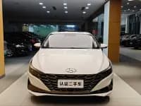 Hyundai Elantra 2022 1.5L CVT LUX Premium Edition — миниатюра 3
